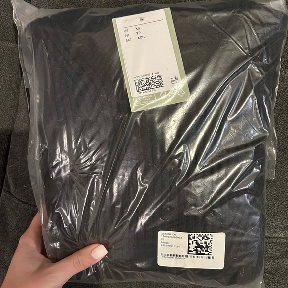 H&M Black Mock-turtleneck Dress - Picture 6 of 7